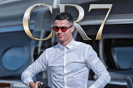 إمبراطورية رونالدو الرقمية تلتهم سوق الإعلانات 