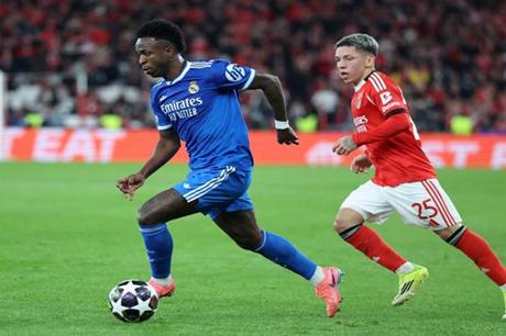 كيف أصبح فينيسيوس نجم ريال مدريد هدفا متكررا للإساءات العنصرية 