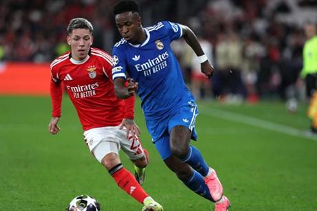 أول تعليق من بريستياني نجم بنفيكا بعد اتهامه بتوجيه إهانة لفينيسيوس 