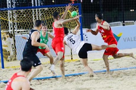 منتخب كرة اليد الشاطئية يشارك في دورة الألعاب الآسيوية 