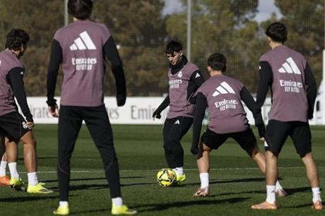 أربيلوا يكشف نقطة قوة إبراهيم دياز الخفيّة مع ريال مدريد 