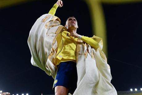 رد فعل كريستيانو رونالدو على استعادة النصر صدارة الدوري السعودي 