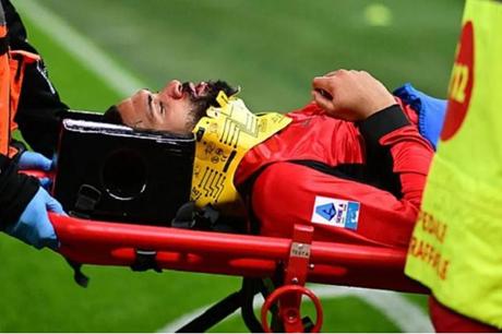 حراجة ناجحة لنجم ميلان روبن لوفتس 