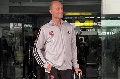 توروب يستعيد خدمات نجم الأهلي أمام زد في الدوري 