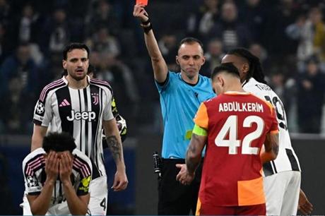 يوفنتوس يودع دوري أبطال أوروبا أمام غلطة سراي 