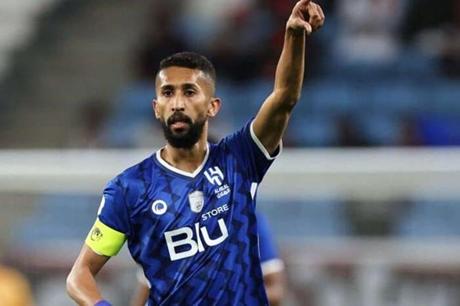 غادر قبل الجميع.. سلمان الفرج يشعل أزمة جديدة في الدوري السعودي 