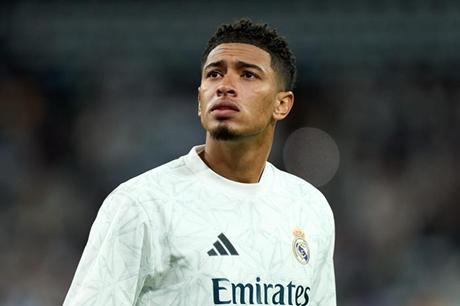 تقرير يكشف موعد عودة بيلينغهام 