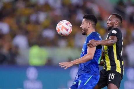 خطر على الهلال.. الفتح يستعيد سلاحه الفتاك قبل مواجهة السبت 