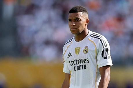 مبابي مستمر في تصدر قائمة هدافي دوري الابطال 