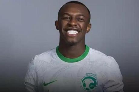 من الدوري الفرنسي إلى جدة.. موعد ظهور سعود عبد الحميد في معسكر الأخضر 