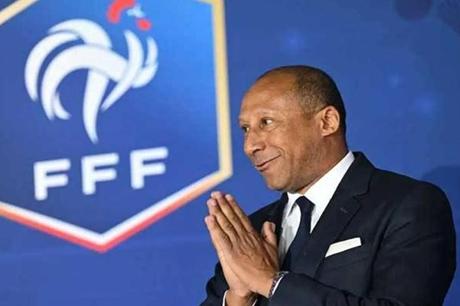 رئيس الاتحاد الفرنسي يلمح بإسم مدرب الديوك المقبل 