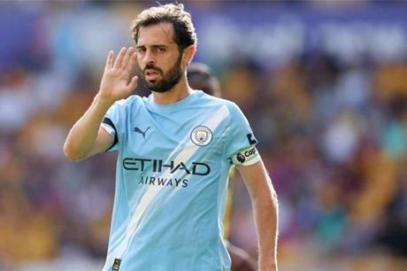 برناردو سيلفا يقرر الرحيل عن مان سيتي نهاية الموسم 
