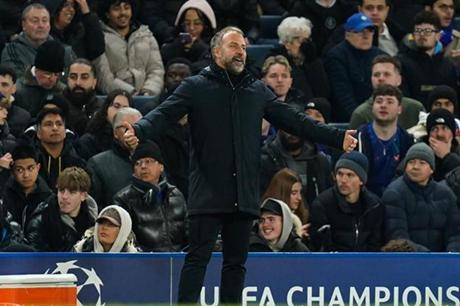 مدرب برشلونة يحدد متطلبات تحقيق "الريمونتادا" أمام أتلتيكو مدريد 