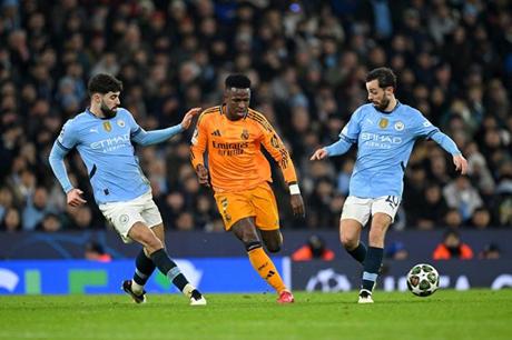 غوارديولا يهدد ريال مدريد بسلاحه الفتاك 