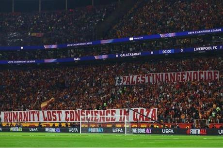 رسميًا.. حرمان جالطة سراي من جماهيره أمام ليفربول 