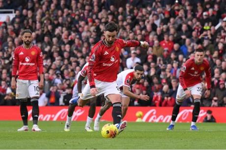 مان يونايتد يواجه نيوكاسل في الدوري الإنجليزي 