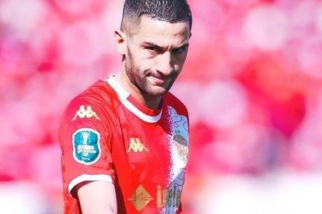 تحديد مدة غياب حكيم زياش بعد إصابته أمام الجيش الملكي 