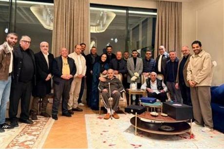 تفاصيل زيارة مجلس الزمالك لممدوح عباس بعد منحه الرئاسة الشرفية 