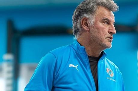 مدرب نيوم معترفًا: النصر استحق الفوز والتحكيم ليس السبب 