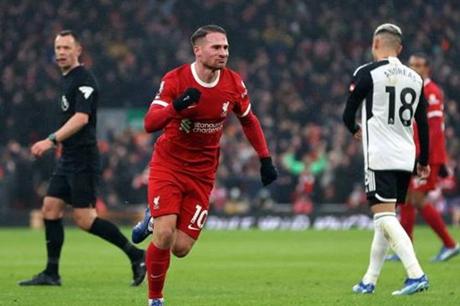 مفاجأة مدوية: لا مفاوضات لتجديد عقد ماك أليستر مع ليفربول 