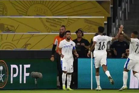 موقف ناصر الدوسري من كلاسيكو الهلال ضد الأهلي 