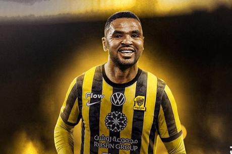 أسطورة الهلال ينتقد إدارة الاتحاد بسبب النصيري 