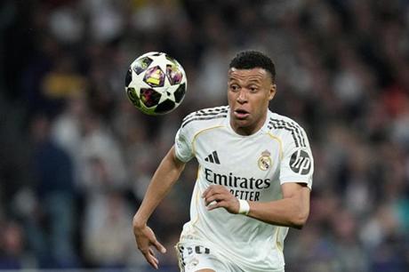 مبابي يشارك في مران ريال مدريد ويعزز آمال جاهزيته لمباراة بايرن ميونخ 