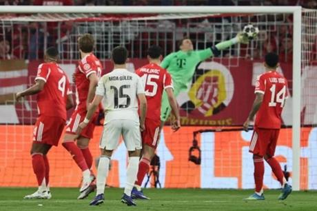 بايرن يسحق ريال مدريد 4-3 ويبلغ نصف نهائي الأبطال 