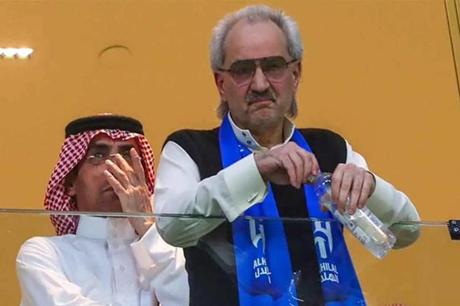 رسميا.. الوليد بن طلال يستحوذ على نادي الهلال السعودي 