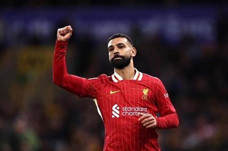 بعد إصابته أمام كريستال بالاس.. اتصال مصري رسمي للاطمئنان على صلاح 