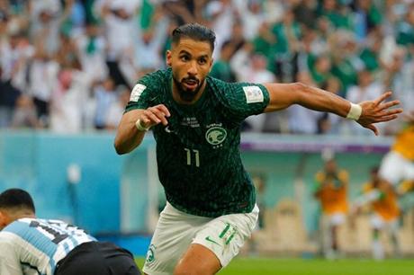 هل يلحق الشهري بصفوف منتخب السعودية؟ 