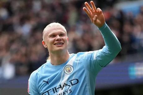 هالاند بعد الهاتريك: أنا سعيد 