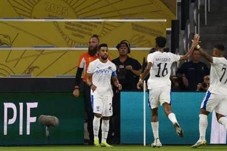 الهلال يقترب من استعادة نجم جديد قبل مواجهة السد 