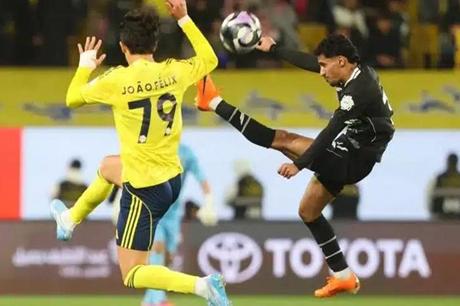 غيابات النصر ضد الهلال في الجولة 32 من الدوري السعودي 2025/2026 