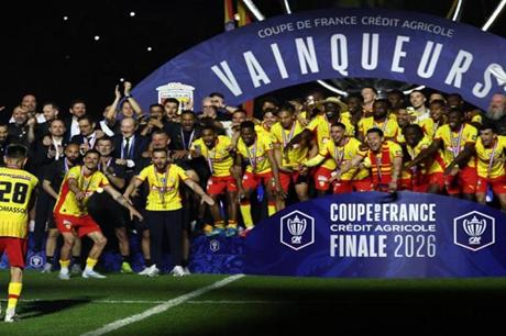 كأس فرنسا: توفان يقود لنس إلى لقبه الأول 