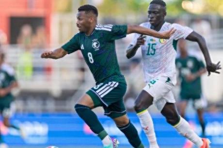 السعودية تنهي استعداداتها لكأس العالم بالتعادل مع السنغال 