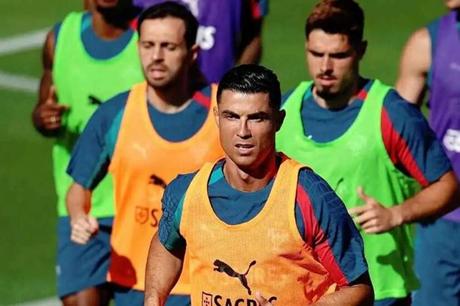 2 مليار دولار.. كريستيانو رونالدو يحقق أرباحا خيالية تقوده لرقم تاريخي 