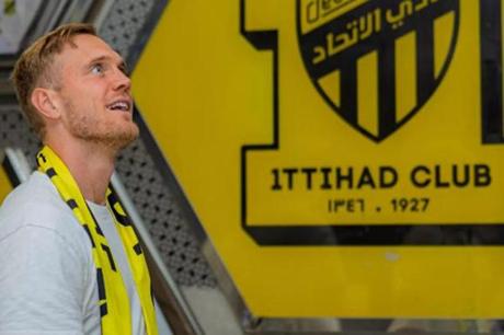 الاتحاد يتمسك بمحترفه.. وفيسينغ يرسم ملامح الفريق في معسكر إسبانيا 