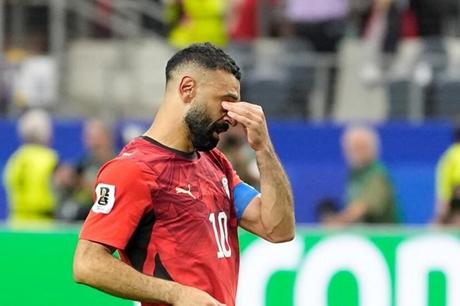 بكاء محمد صلاح بعد تأهل مصر التاريخي في كأس العالم 2026 