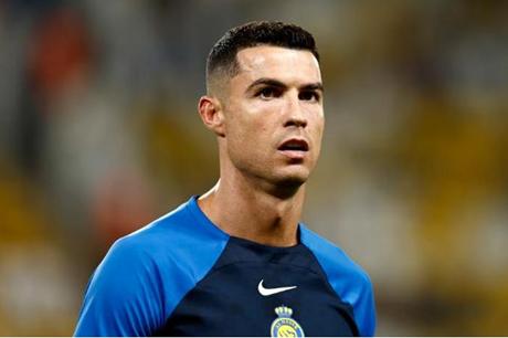 كريستيانو رونالدو خارج معسكر النصر لهذا السبب 