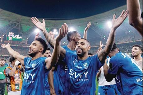 رسميا .. الهلال يعلن رحيل لاعبه إلى هذا النادي السعودي 