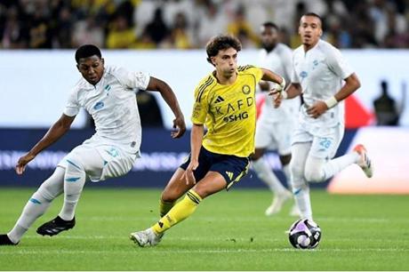 اتجاه لنقل مباراة النصر والرياض في الدوري السعودي 