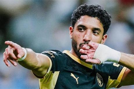 توتنهام يتوصل إلى اتفاق مع مانشستر سيتي بشأن ضم مرموش 