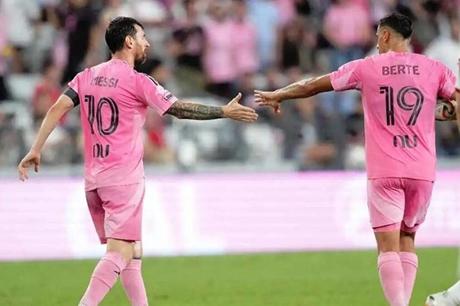 ميسي يهز شباك تورونتو في خسارة إنتر ميامي بالدوري الأمريكي 