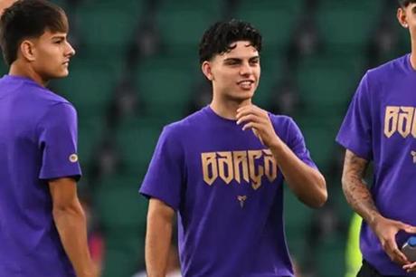 قرار مهم من برشلونة بشأن اكتشاف فليك الجديد 