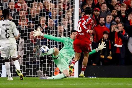 سر منع ليفربول من استضافة ريال مدريد على ملعبه في دوري أبطال أوروبا 