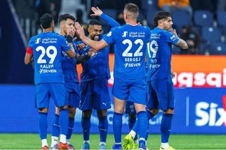 بعد حسم صفقة صلاح.. طرابزون سبور يكثف ضغطه لضم نجم الهلال 