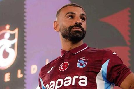 استدعاء محمد صلاح للمثول أمام القضاء المصري 