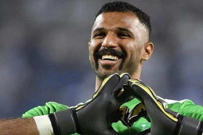 العويس يرد على جماهير الهلال 100-122536-saudi-keeper-al-owais-counting-on-support-of-fans_700x400