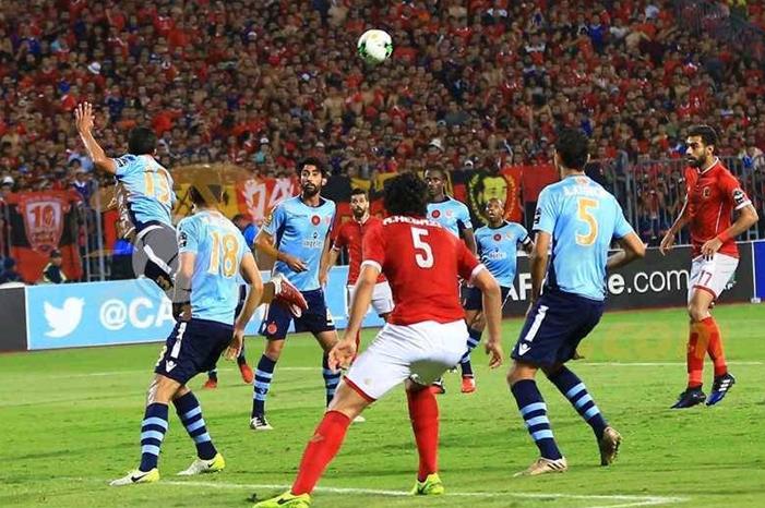 فرج عامر يشن هجوما على حكم مباراة الأهلي والوداد a8fcaaa22bda2c265ae733e3ec87200f